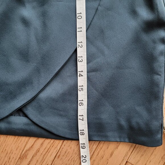 H&M Teal Tulip Hem Skirt 8 - Picture 12 of 12